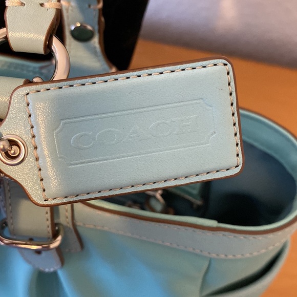 Coach Leather Purse - Picture 3 of 4